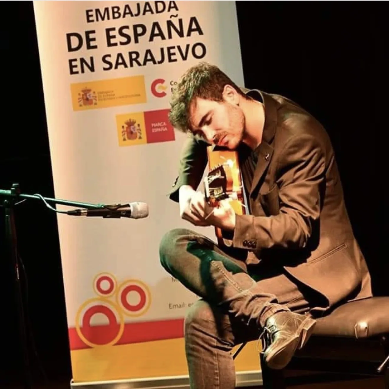 Daniel Hernández en actuación internacional